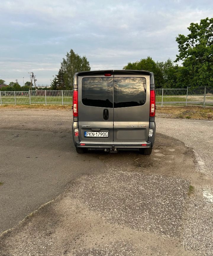 Opel Vivaro 2.0 L2