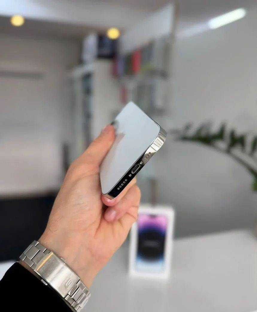 iPhone 14 Pro, 256 ГБ