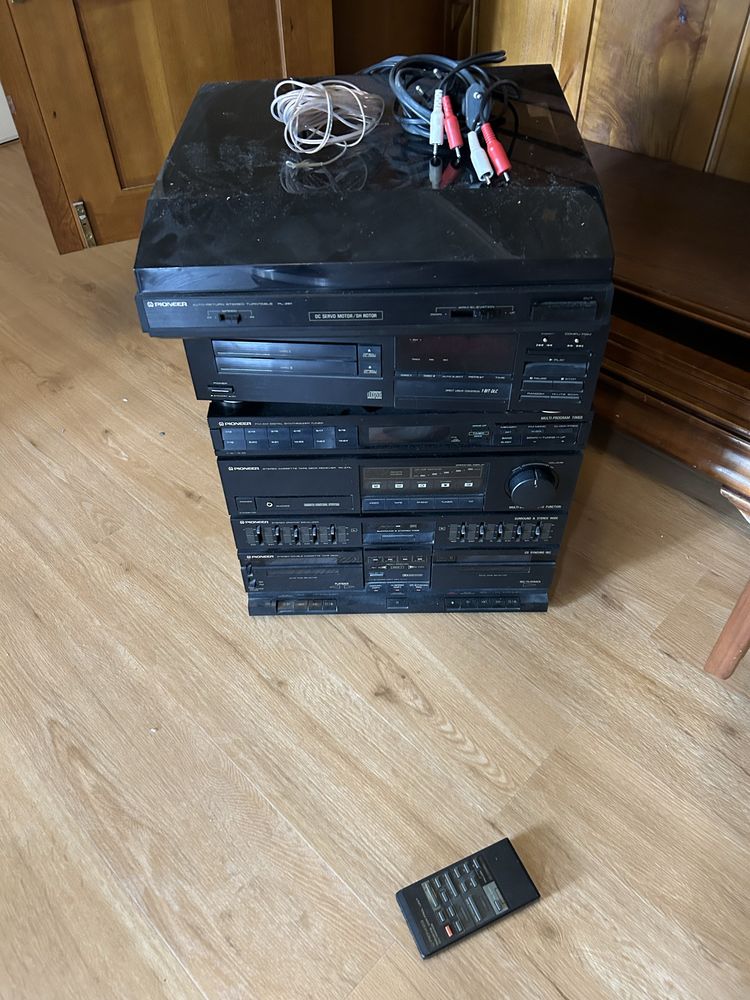 Hifi Pioneer em bom estado