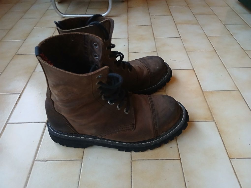 Botas de Couro angry Itch