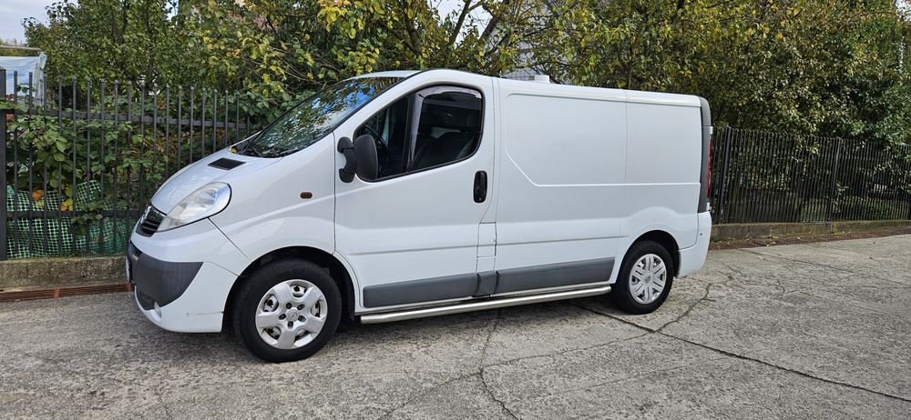 Opel vivaro 2.0 dci