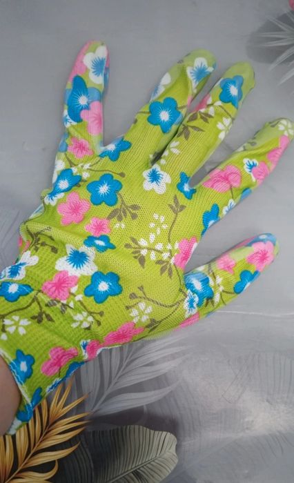 Rękawice do ogrodu ogrodowe antypoślizgowe 8" kwiatki damskie nowe 1 p