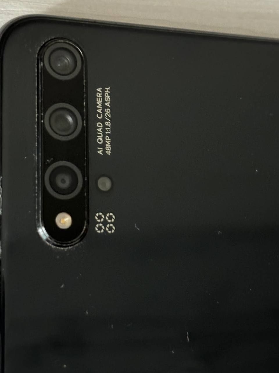 Телефон Huawei Nova 5T
В iдеальному робочому станi.
Хар