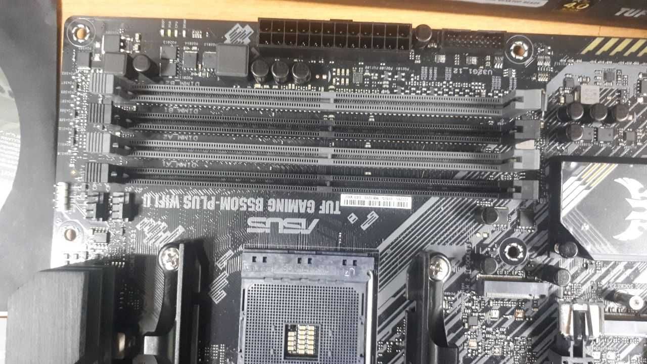 Материнська плата Asus TUF Gaming B550M-Plus Wi-Fi II