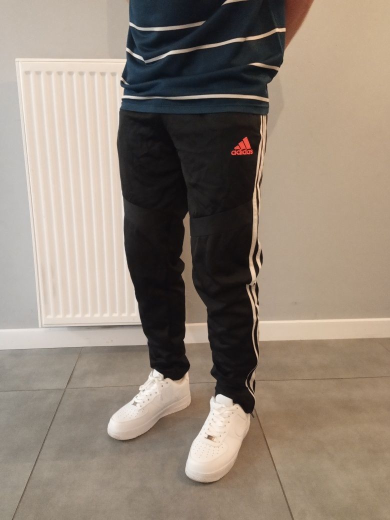 Spodnie dresowe Adidas, Juventus Turyn, rozmiar S