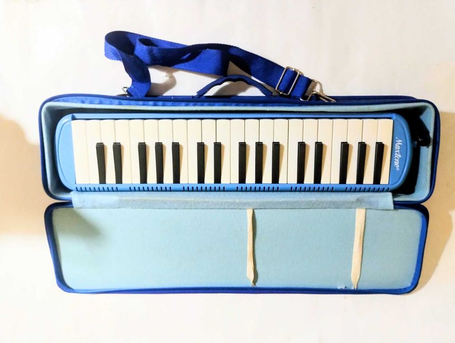 Пианика Maxtone MC37/B