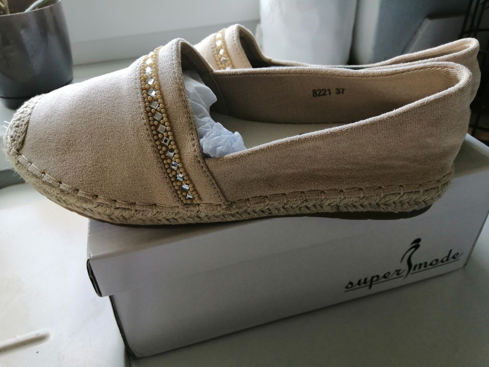 Espadryle beżowe nowe