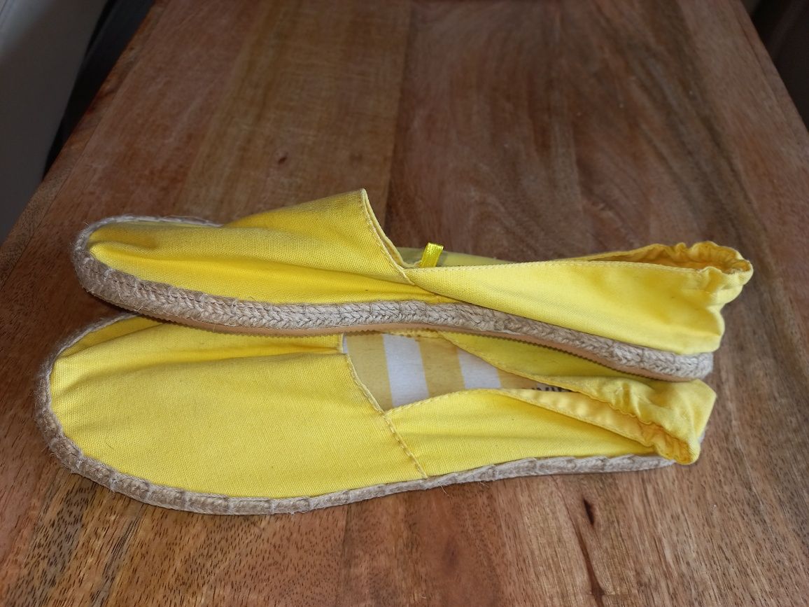 Espadryle rozm.39,5. 25-25,cm.jak nowe