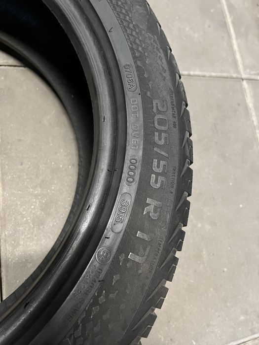 Opony wielosezonowe 205/55/R17 Vredestein Quatrac 5 - 2 sztuki