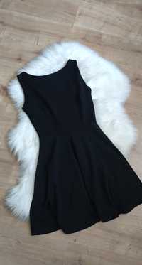 Czarna sukienka mini M