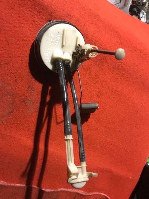 BOIA DE DEPOSITO + BOMBA BMW