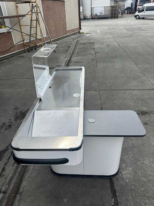 Прикасовий бокс,місце  касира