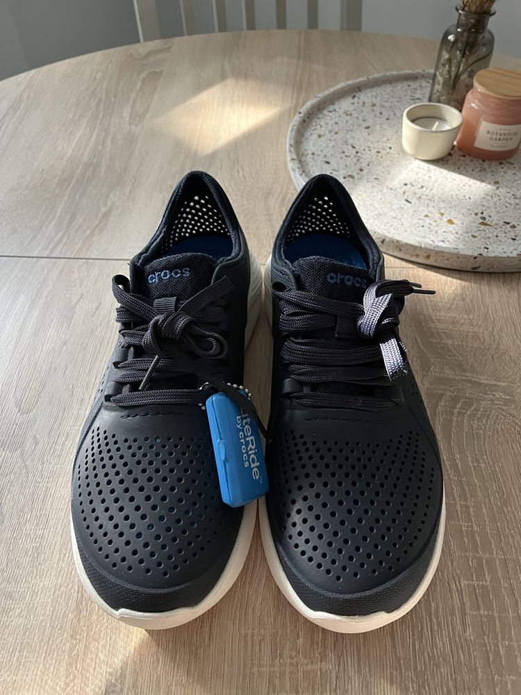 Buty crocs 42/43
