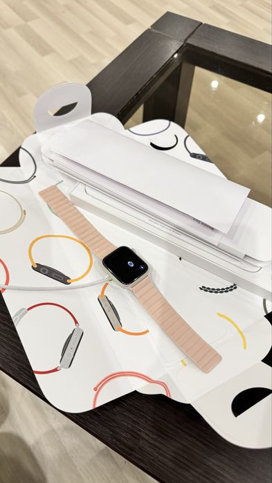 Apple Watch Series 7 44 mm