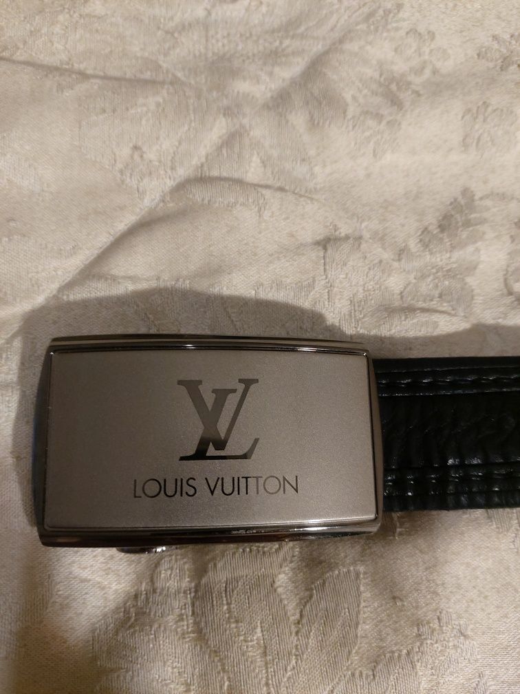 Ремень фирма LOUIS Vuitton