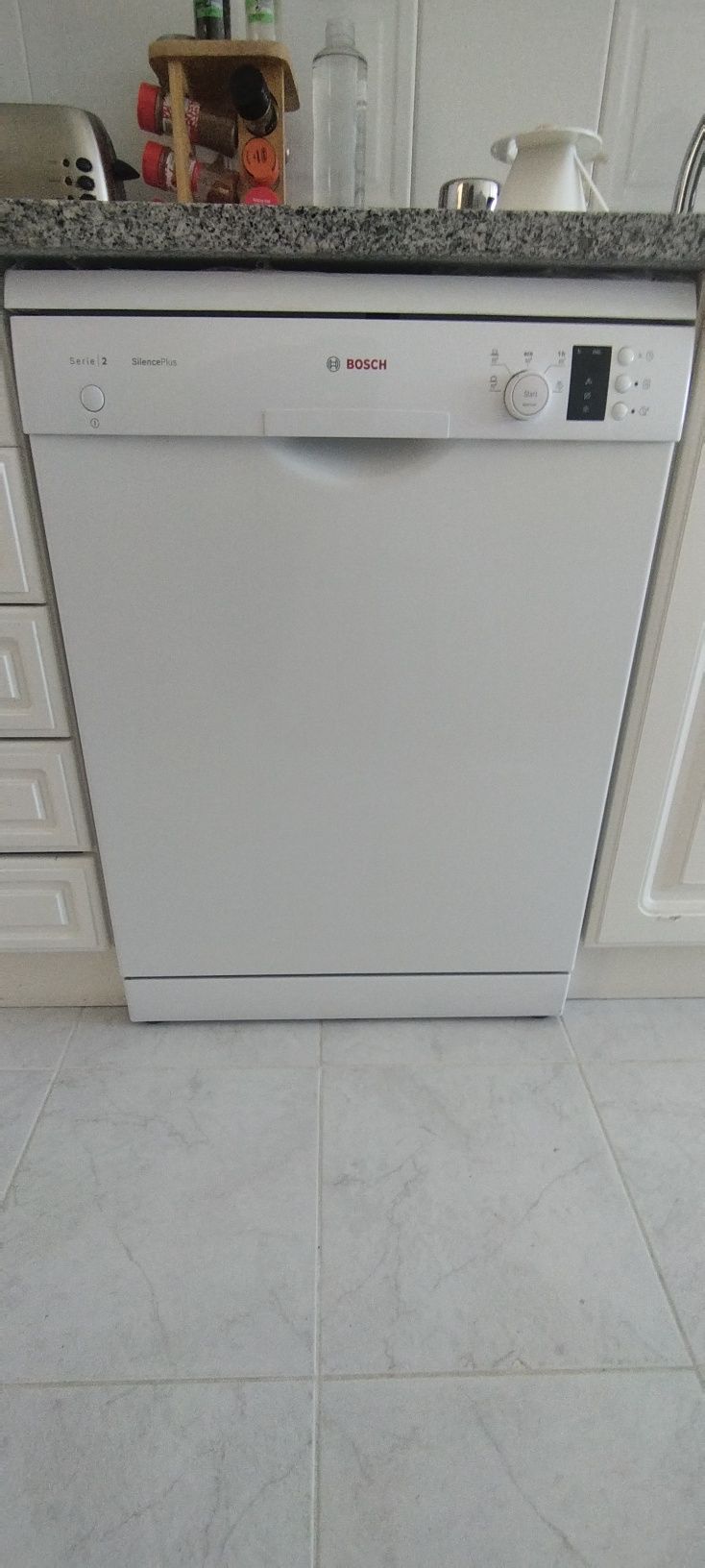 Maquina de lavar loiça BOSH Silence Plus Serie2
