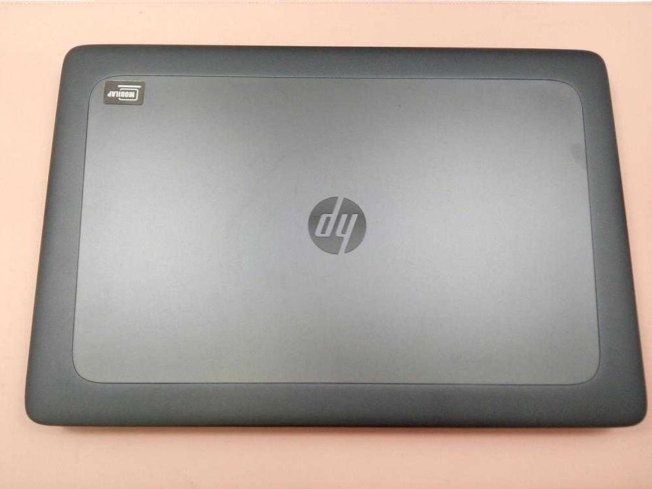 Laptop GRAFIKA PRO HP Zbook 17 G4 Xeon 64GB 1,5TB SSD 17,3 P4000 8GB