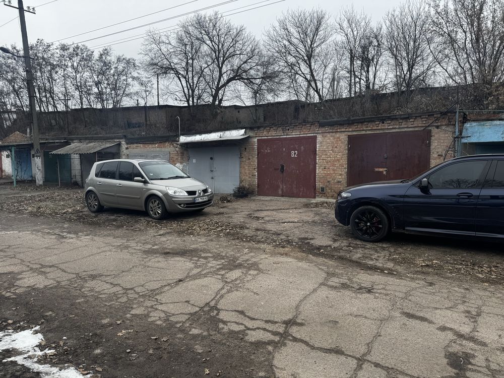 Продам гараж кооператив 5