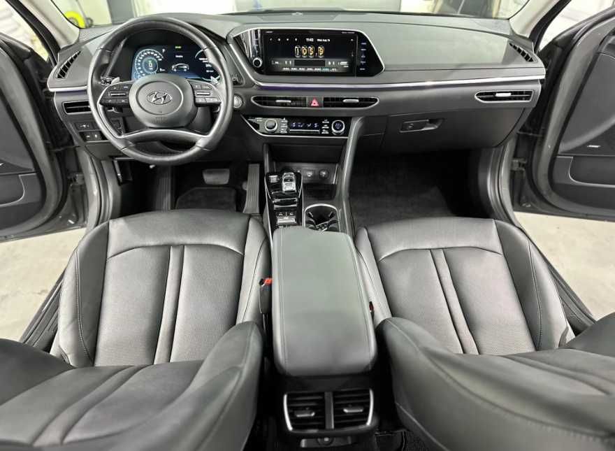 Hyundai Sonata Hybrid 2022