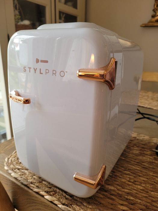 Lodówka na kosmetyki StylPro nowa