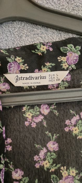 Сукня фірми Stradivarius