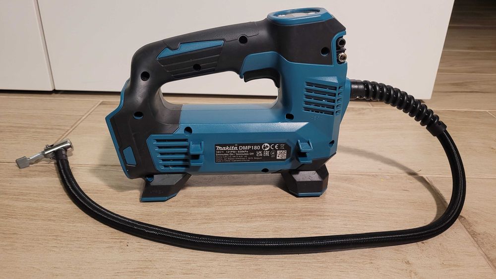 Makita DMP180 kompresor, sprężarka, pompka 18V