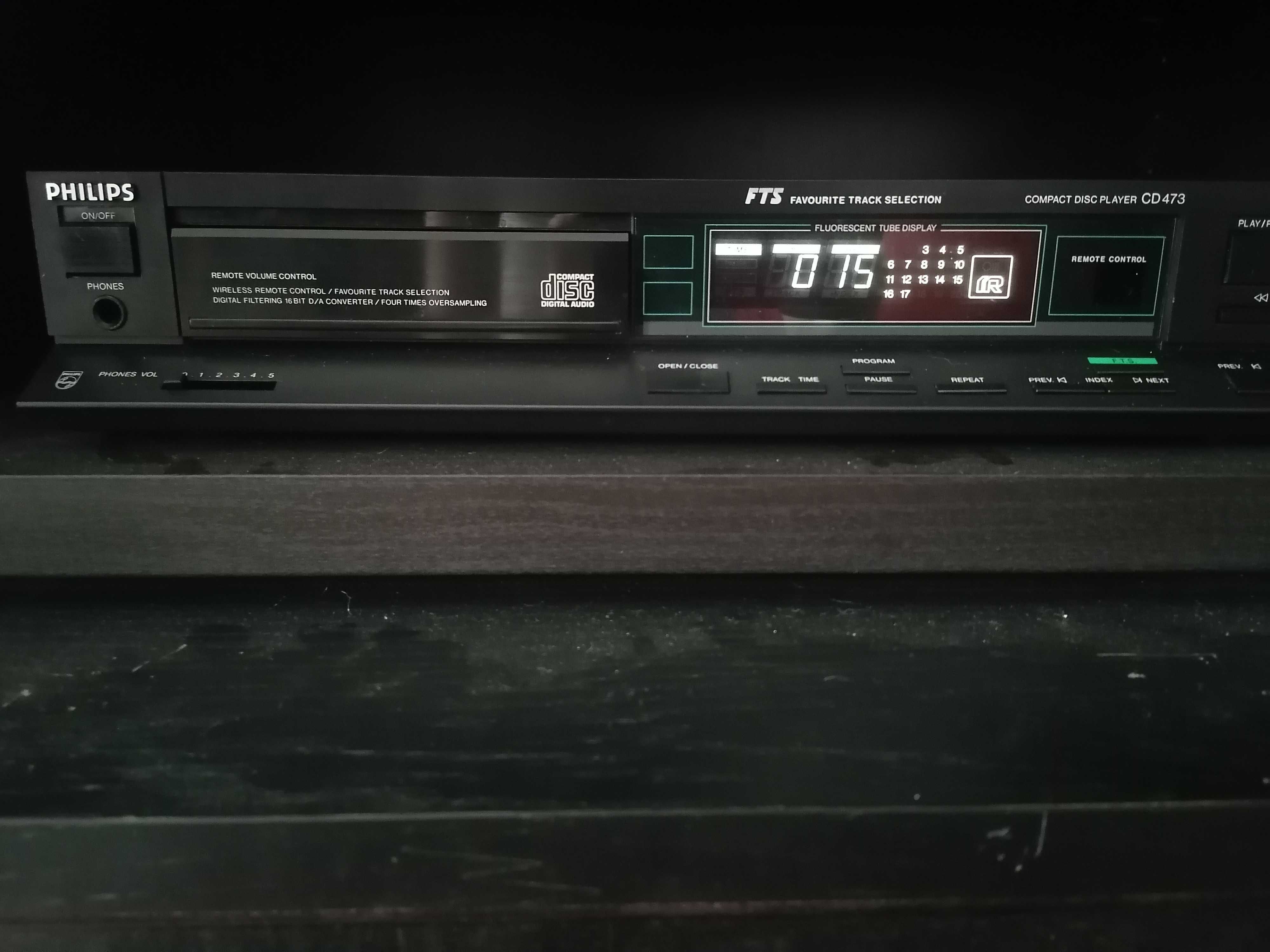 Philips CD473 DAC 1541 A (Portes incluídos]