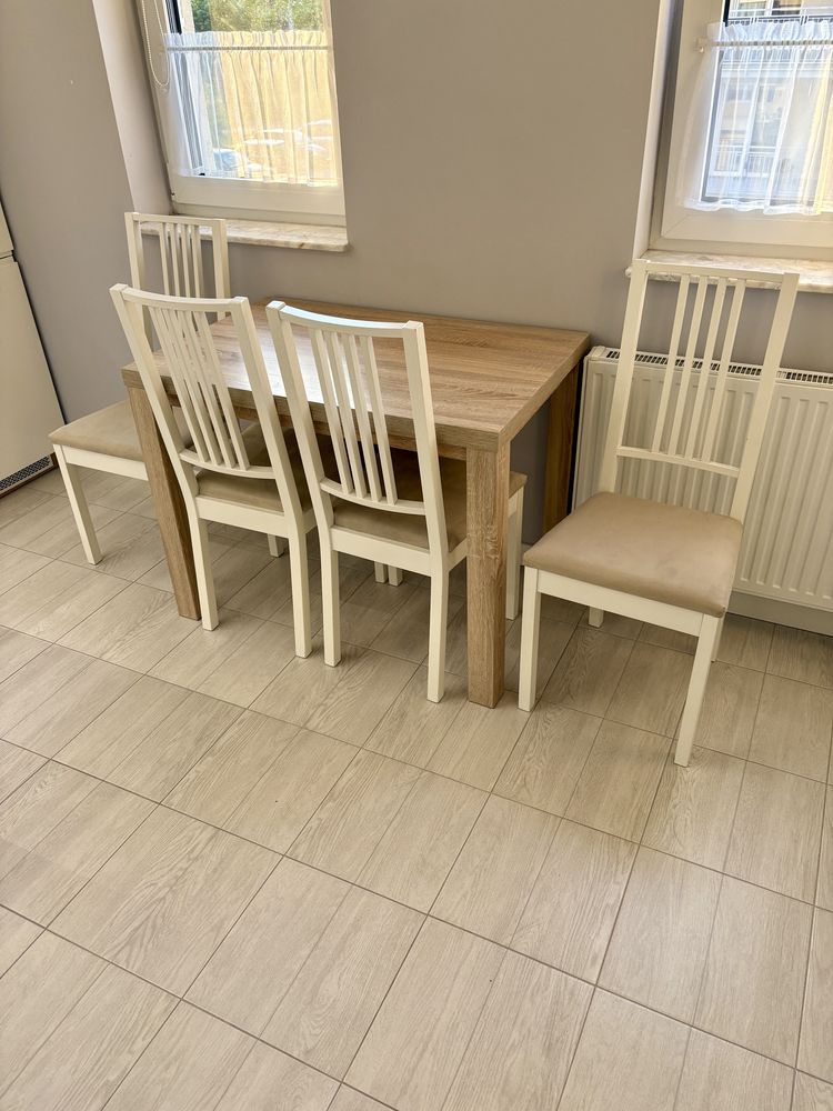 Stoł z krzesłami ikea
