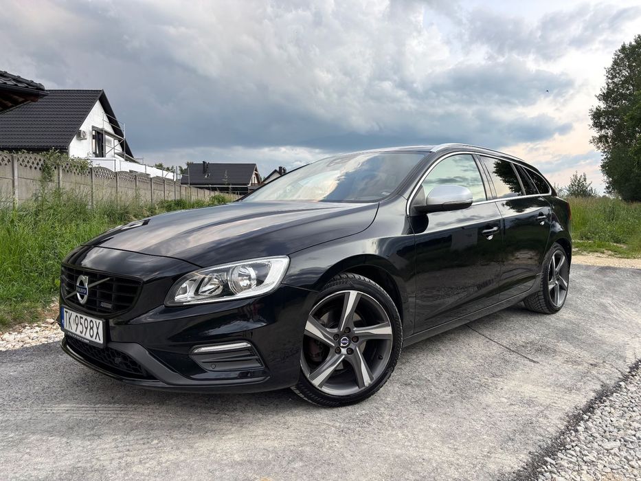 Volvo V60 Volvo V60 D4 R-Design 219194km bogato wyposażone ekrany w zagłówkach