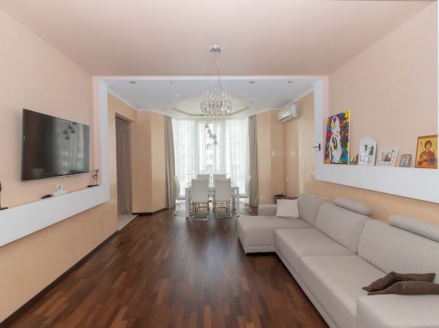 Без% Продам 4к квартиру з ремонтом та меблями ЖК  Сонячна Брама