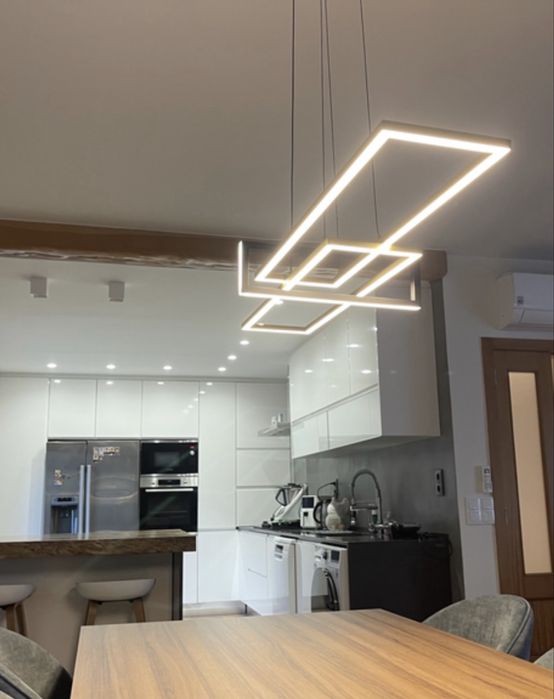 T2 + garagem fechada(79m2)+ 2 parqueamentos e 2 arrecadações