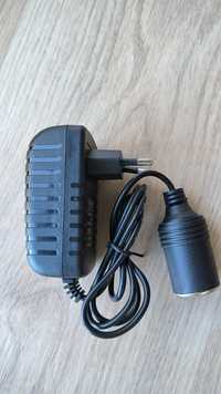 Adaptador Isqueiro auto / 230V