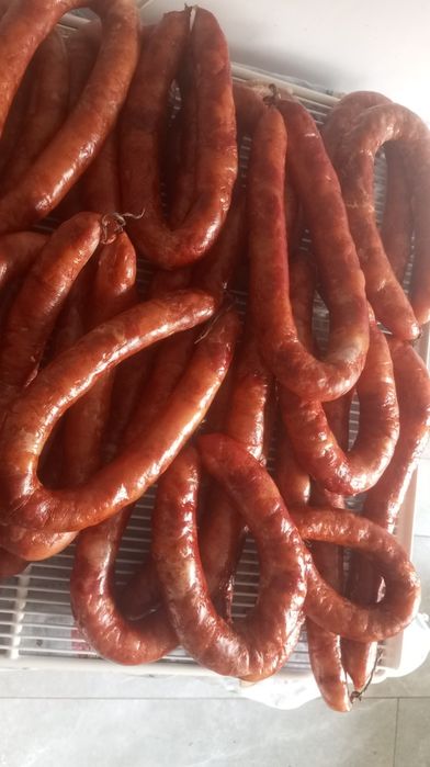 Копченості з домашньої свинини приготовані з любов'ю