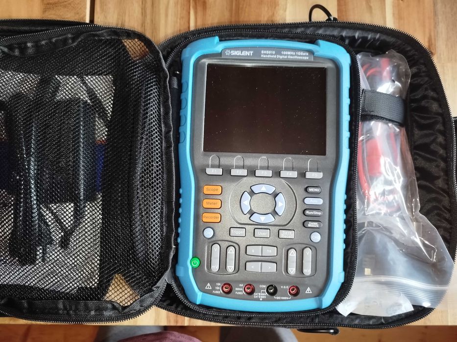 SHS810 Siglent Oscyloskop przenośny