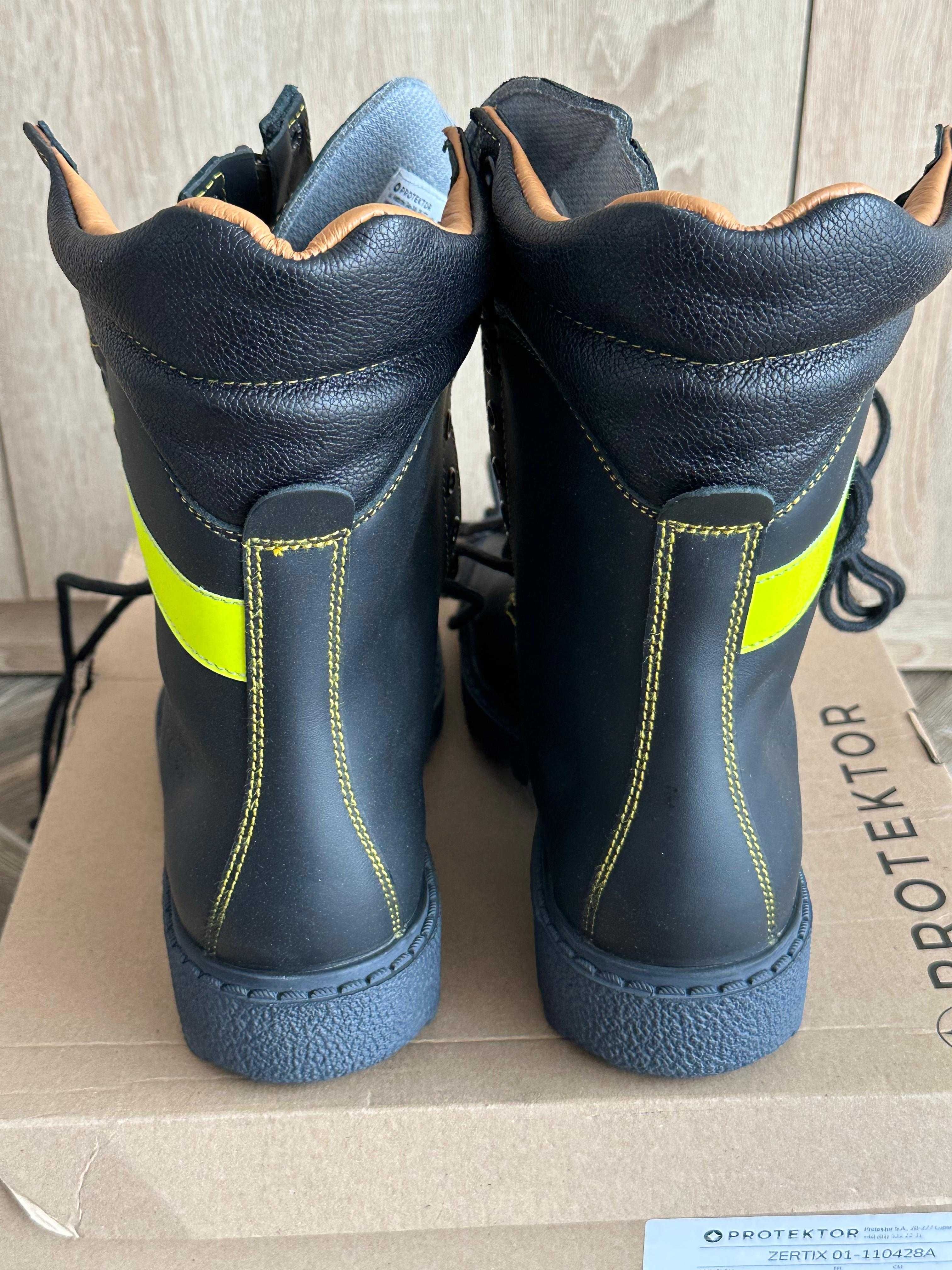 Buty / Trzewiki strażackie Protektor ZERTIX 01 - 110428A r. 43, F2A