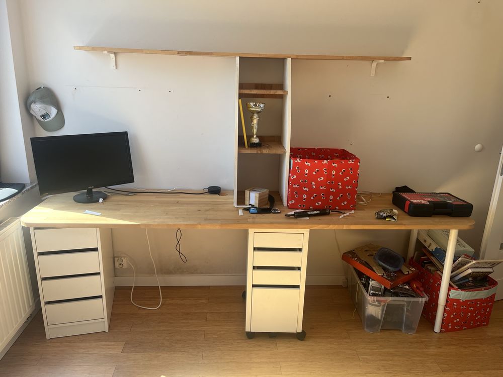 Podwójne biurko Ikea drewniane białe biurka