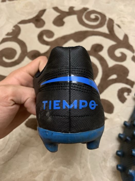 Бутсы Nike Tiempo Legend 8 Club MG