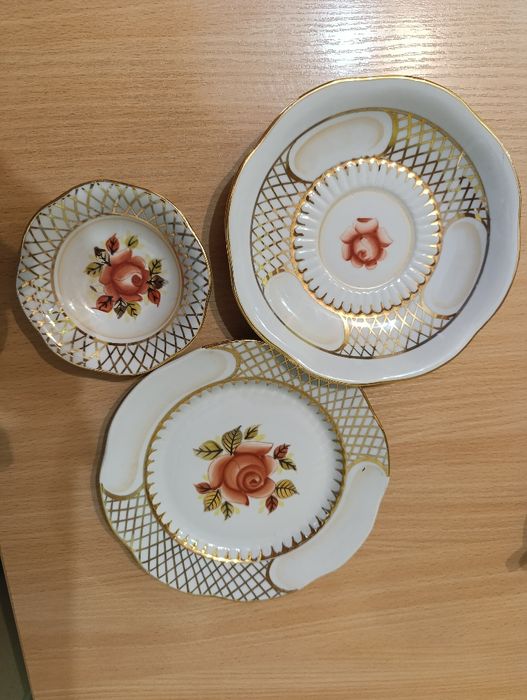 Порцеляновий (фарфоровий) чайний сервіз на 6 осіб