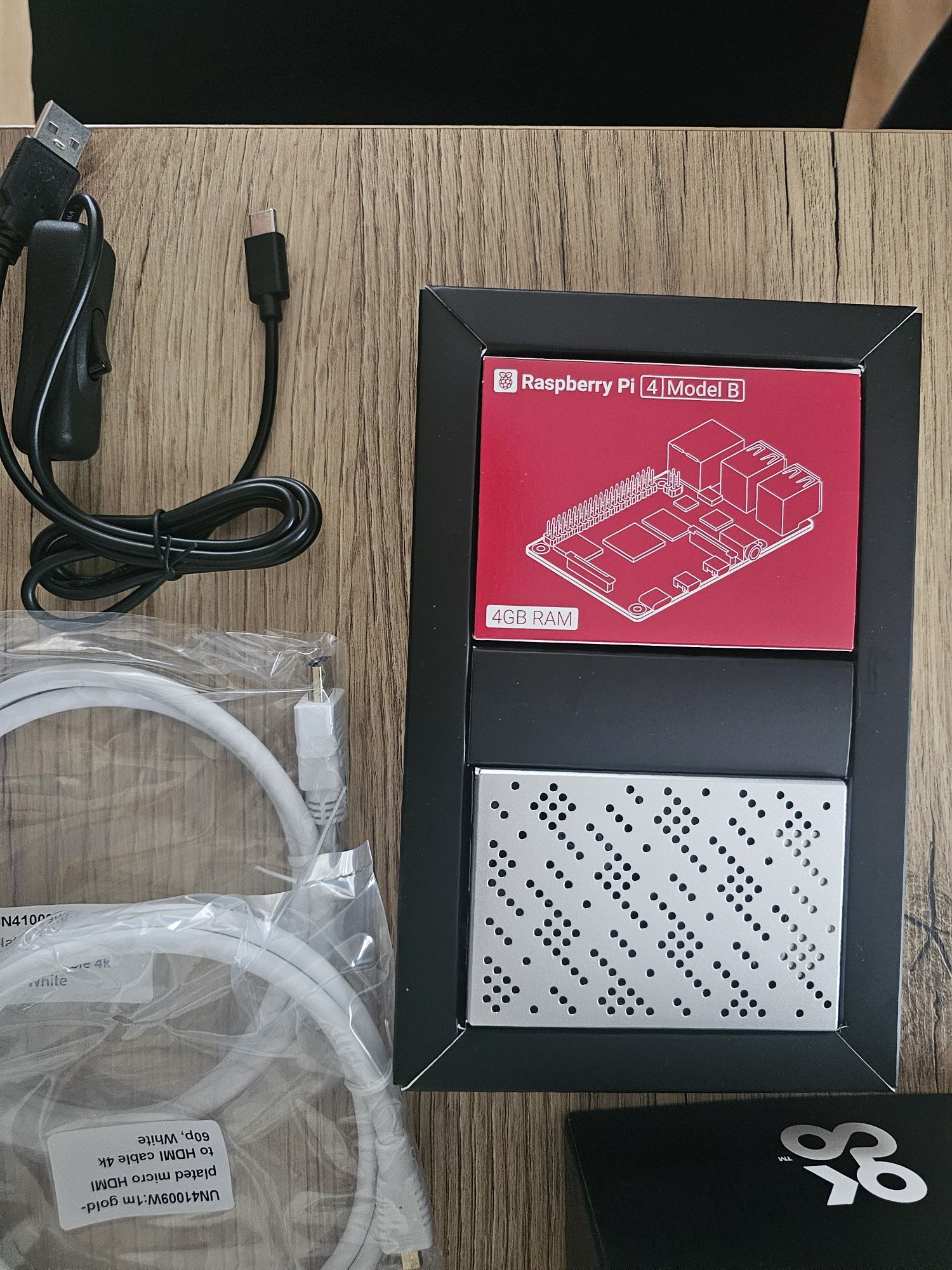 Raspberry Pi4 8GB zestaw OKDO