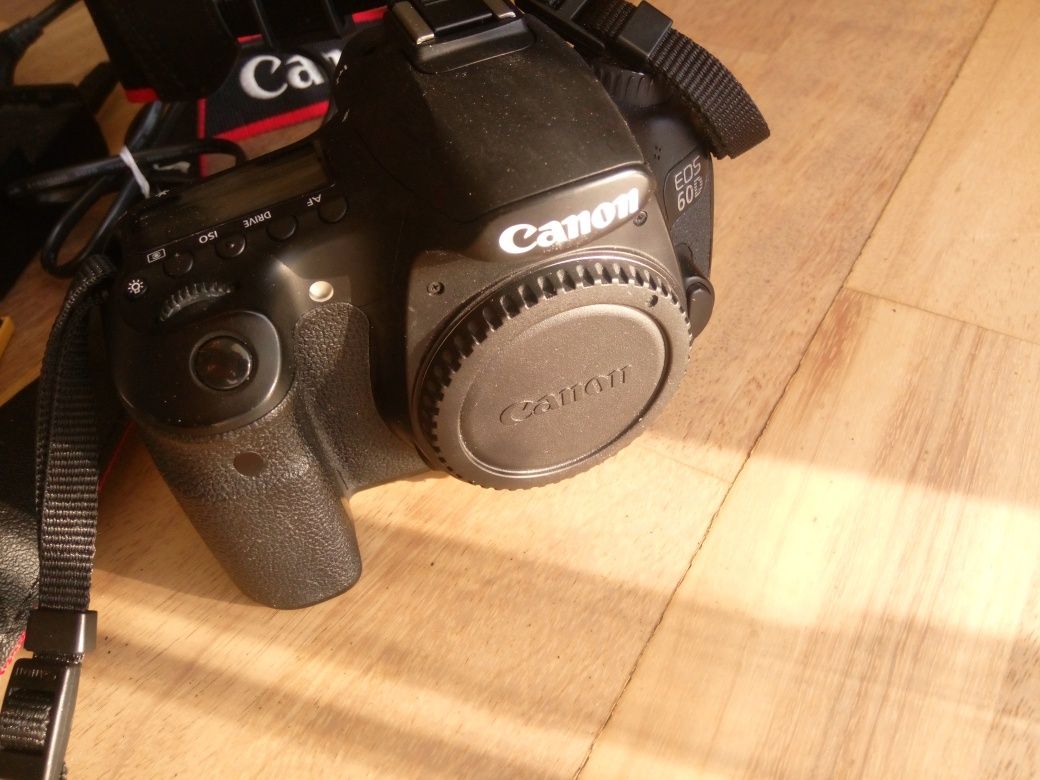 Canon EOS 60 D body