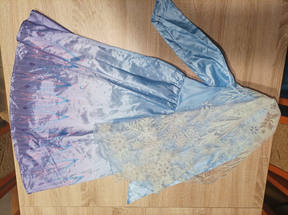 Strój karnawałowy, przebranie kostium Elsy z Krainy Lodu