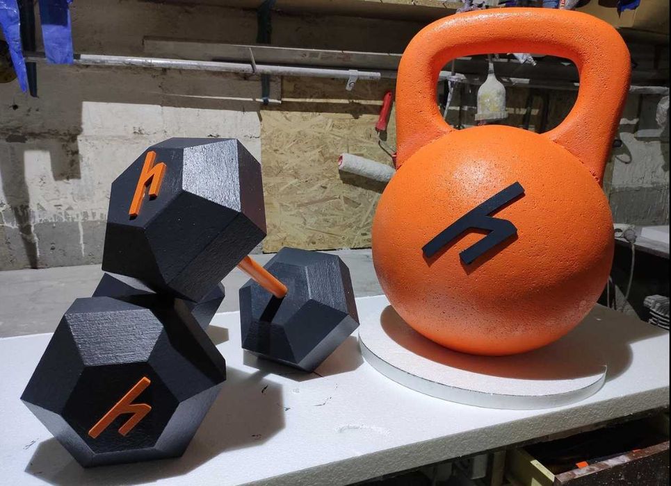 Декорации и 3D-элементы, логотипы, объёмные буквы, декор из пенопласта