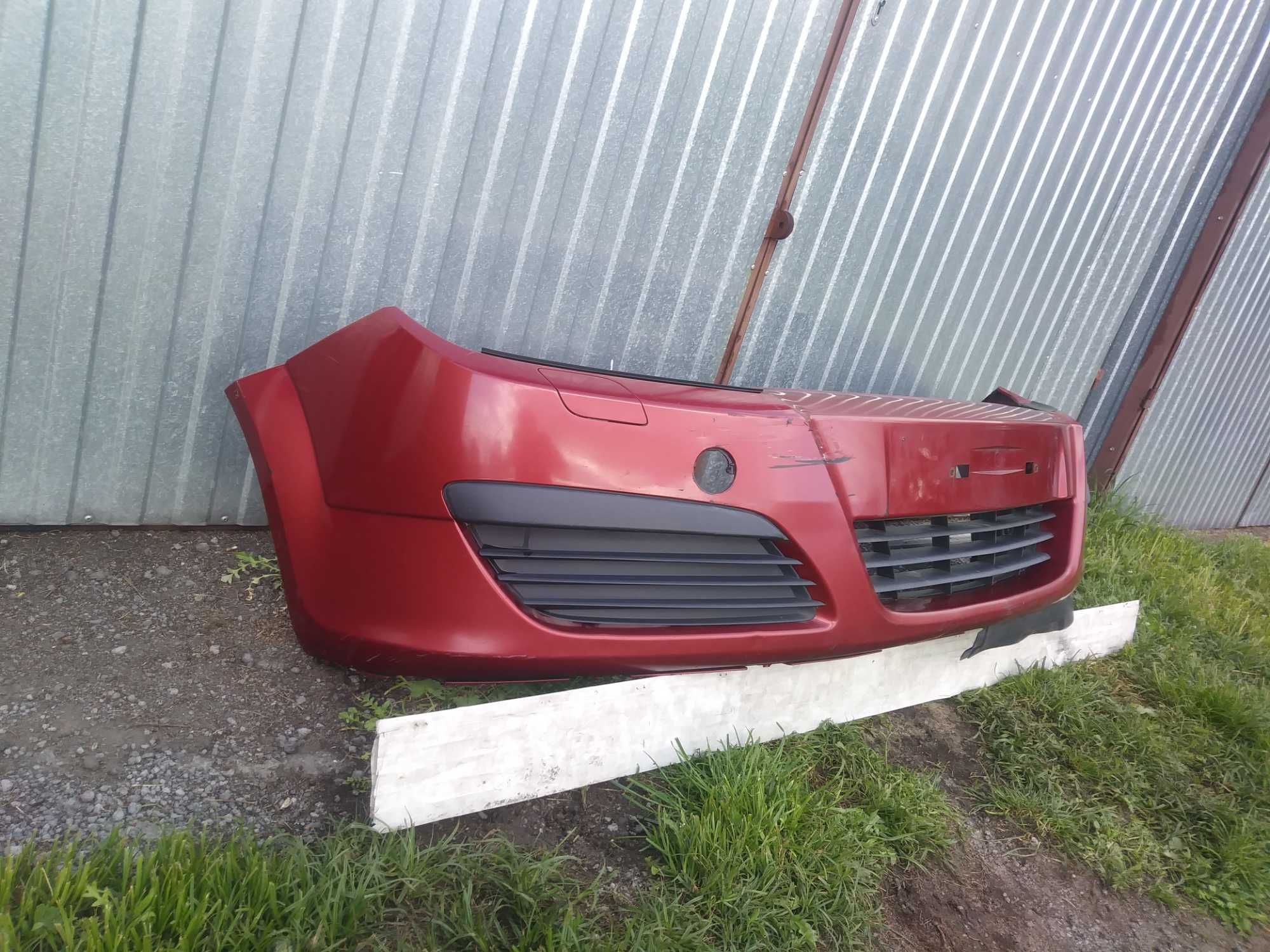 Opel Astra H Zderzak Przód przedni bordowy