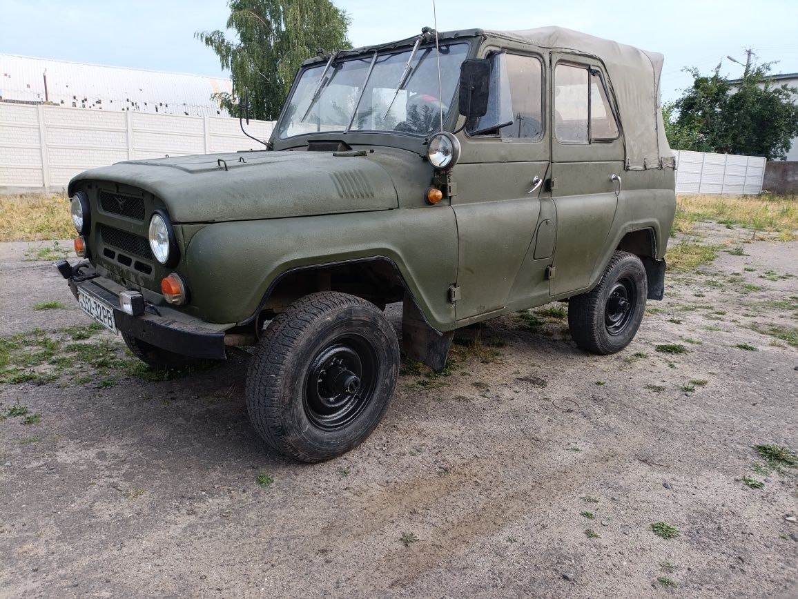 Уаз 469 камандір військові мости в хорошому стан Бобік Увазі