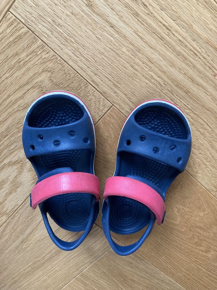 Klapki dziecięce Crocs rozmiar C6