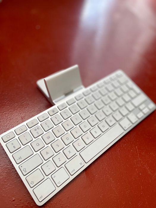 Клавіатура-док станція Apple A1359 MC533LL/A Wired Keyboard (original)