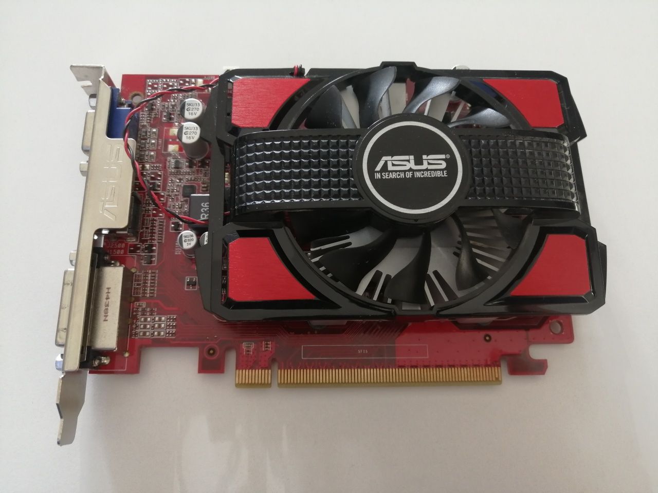 Asus Radeon R7 250 1Gb DDR5