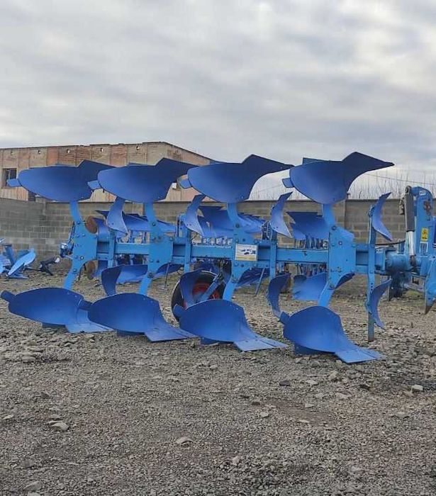 Плуг Lemken EurOpal 7 4 корп. Lemken Opal 120 із зміною ширини оранки