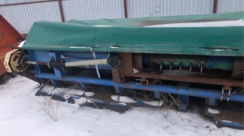 Жатка КМС-8, кукурудзяна жниварка на комбайн КЕЙС, CASE 2388, 2010 р.