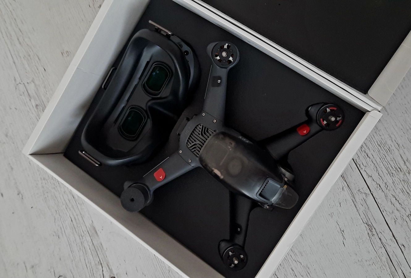 Квадрокоптер DJI FPV Combo